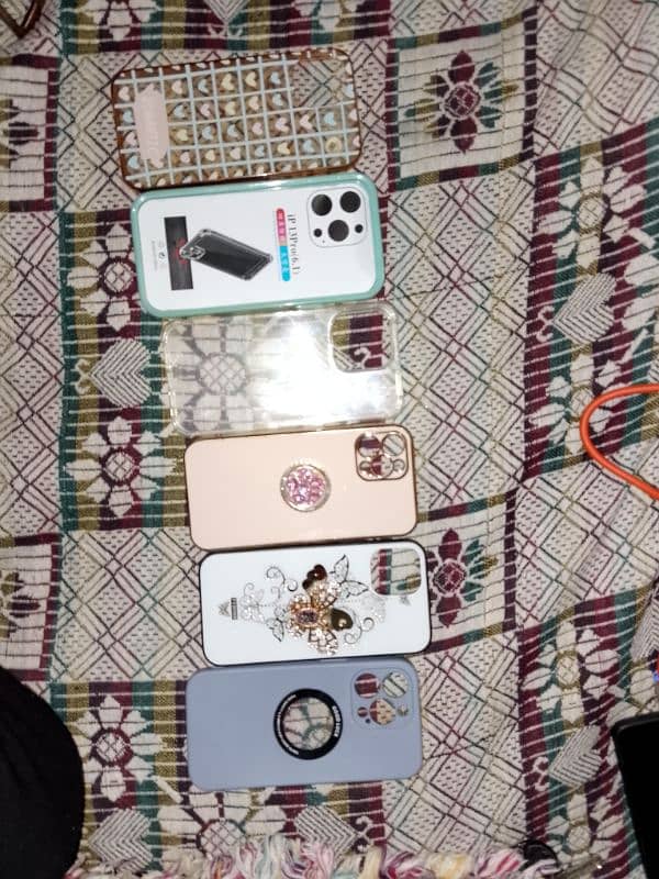 I phone 13 pro pouches 2