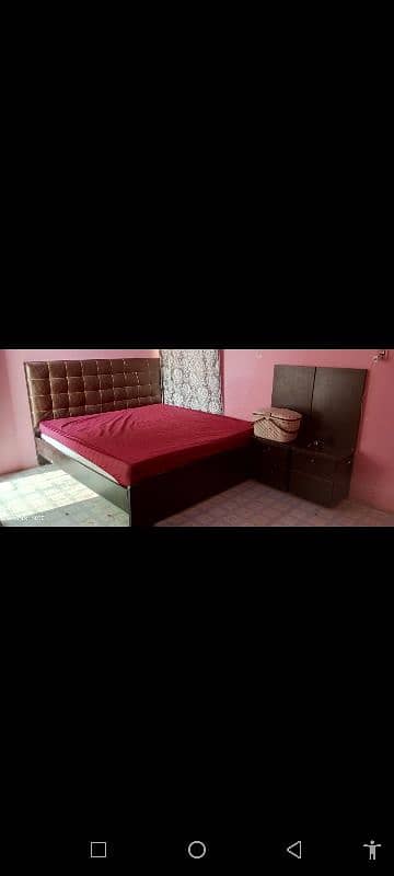 mujhe Urgent sell karna hai furniture 3