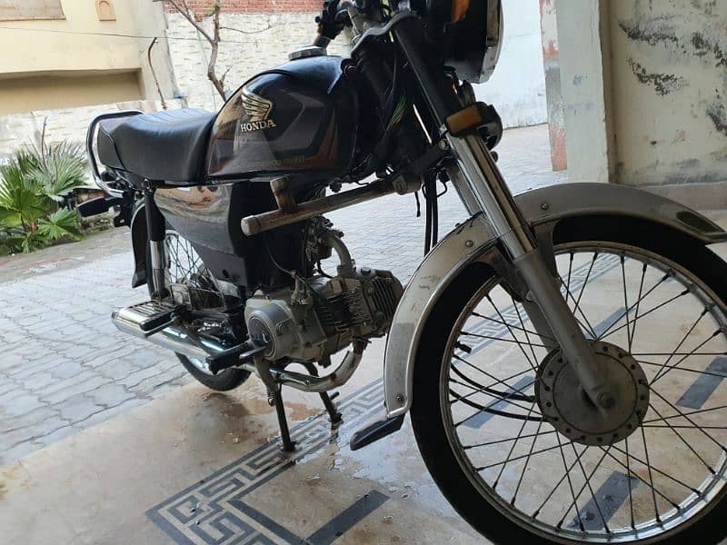 Honda CD70 neat and clean condition 3