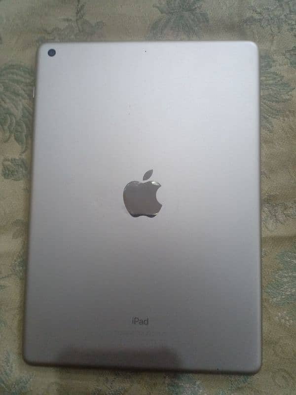 ipad 5th generation 128gb 1