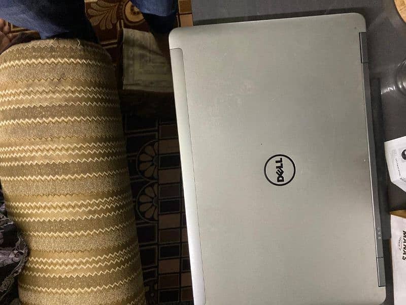 dell lattitude e6540 4gb ram i7 4th gen 0