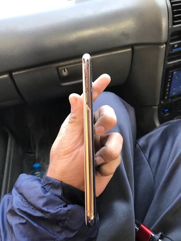 iphone xs max PTA Aproved 4