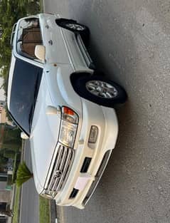 Toyota Land Cruiser 2003