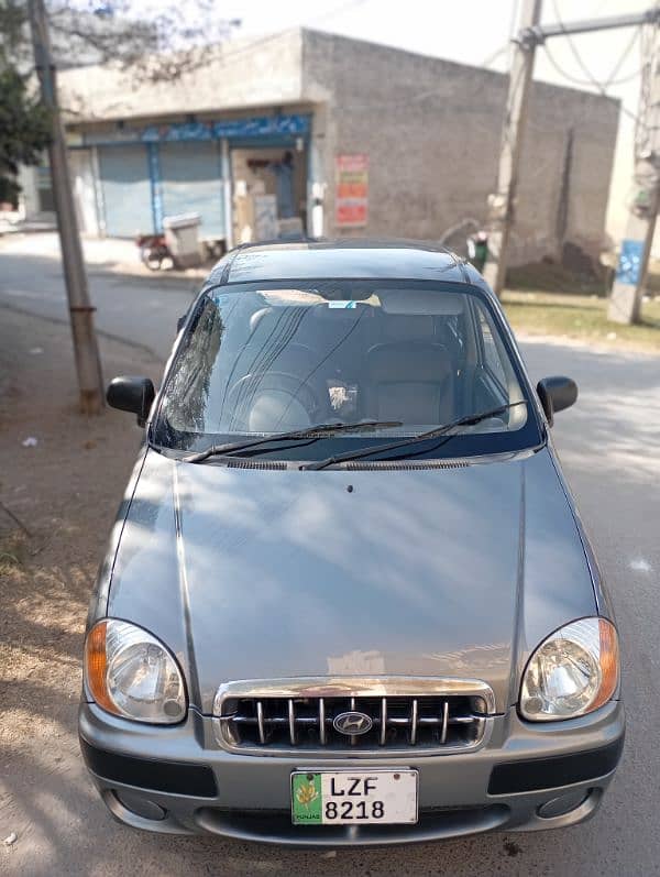 Hyundai Santro 2004 total genuine 13