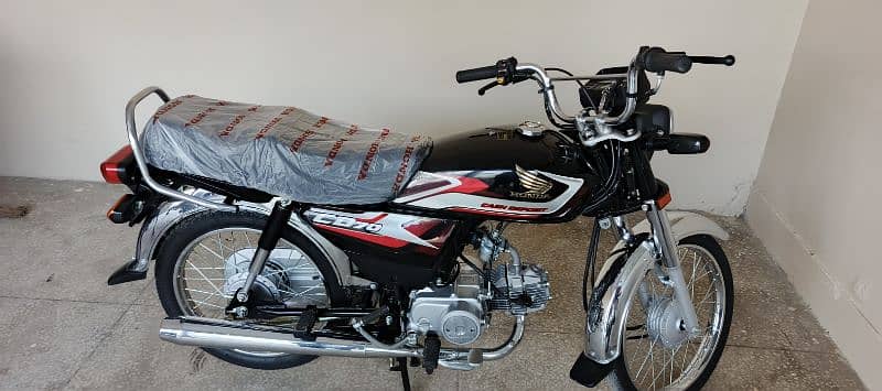 Honda CD-70 2025Karachi no 2