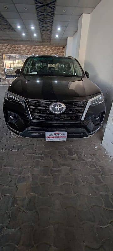 Toyota Fortuner G 2023 0