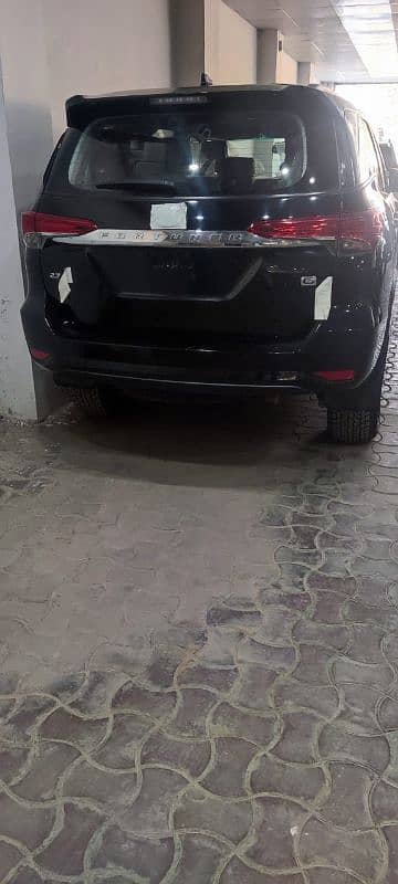 Toyota Fortuner G 2023 1