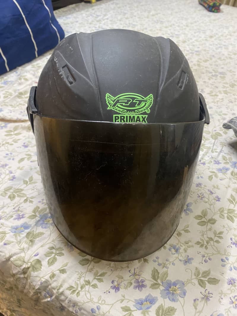 Helmet new , 5