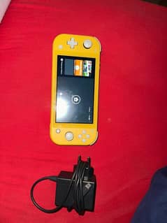 Nintendo Switch Lite No box with charger