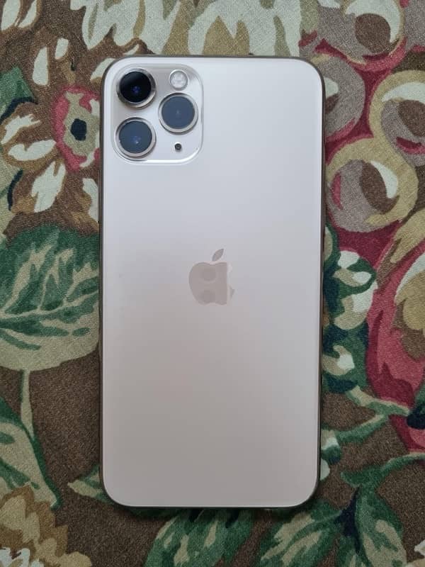 iPhone 11 Pro 0