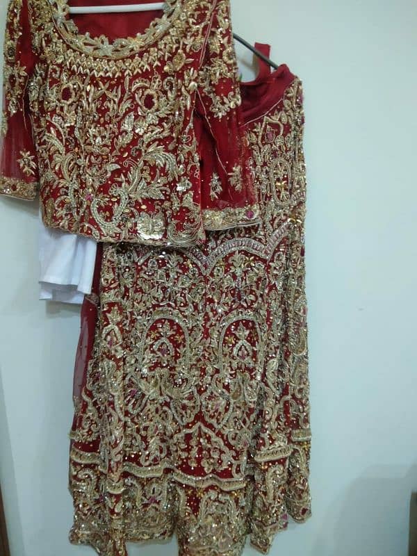 RED BRIDAL DRESS HANDWORK 2