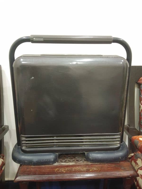 Tokyo gas n electric heater 2.4 3