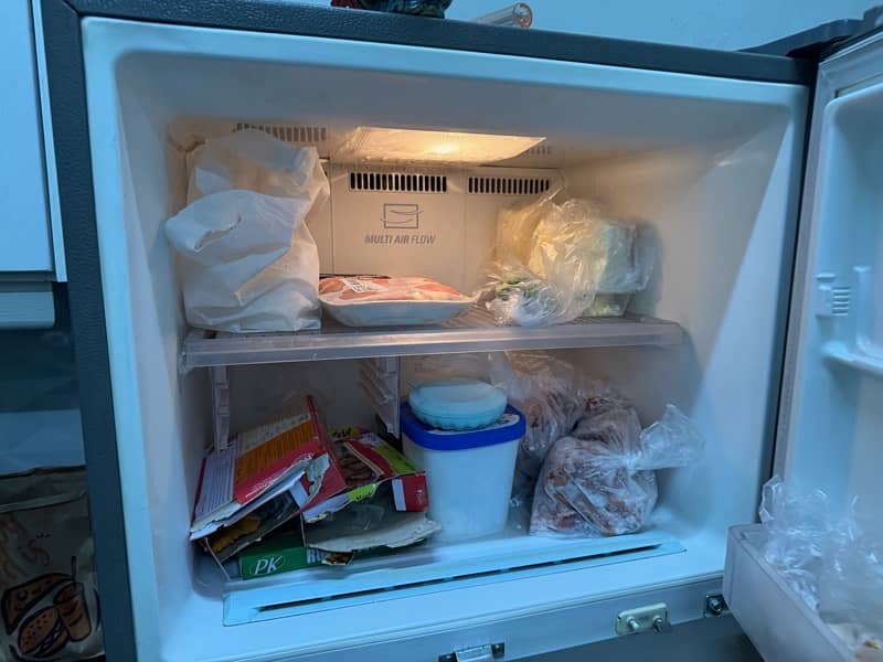 LG No frost refrigerator 380L 5