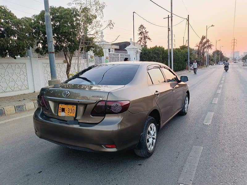 Toyota Corolla GLI 2013 7