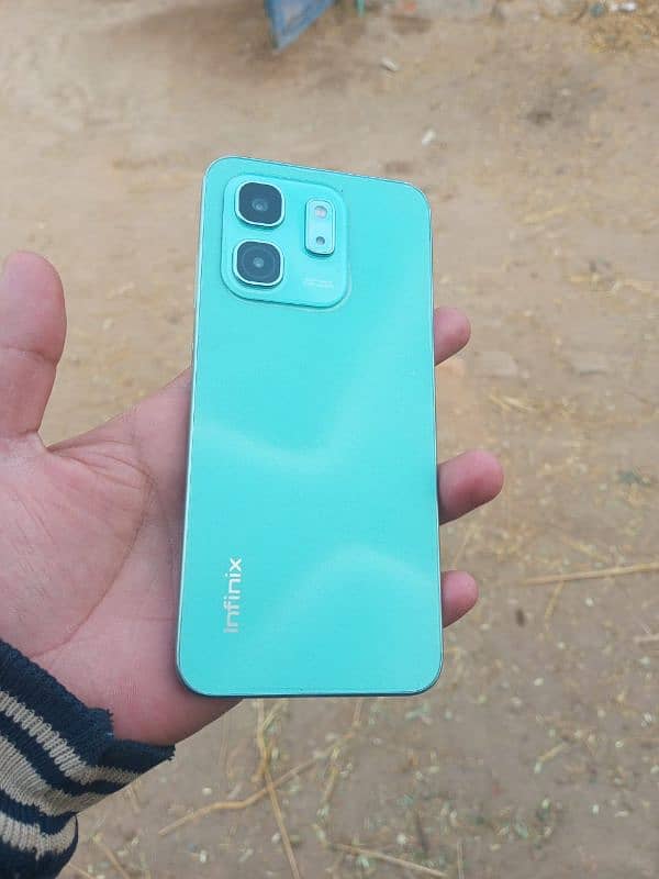 Infinix hot 50i  6+6 . . 128GB 0