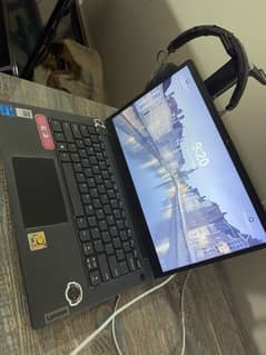 Lenovo v14