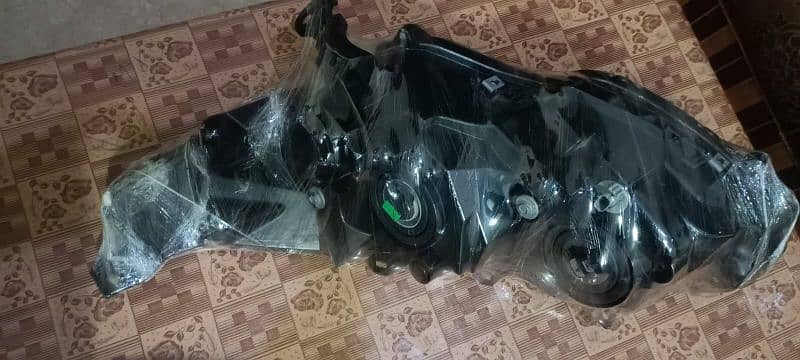 Halogen Head lights of Honda city 6th generation 3