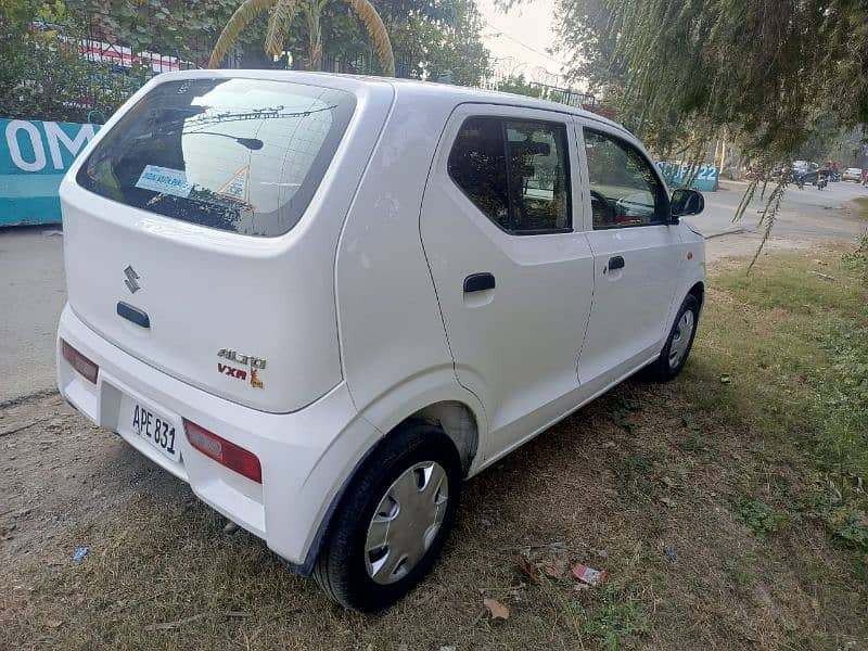 Suzuki Alto 2023 4