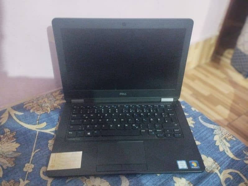 Dell core i 5 6200U 1