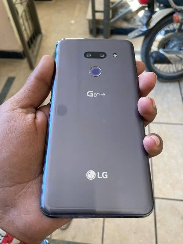 LG G8 Thinq 2