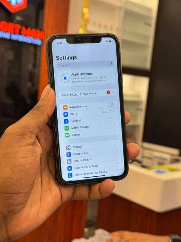 iphone 11.256 GB 03327127749 My whatsapp number 1