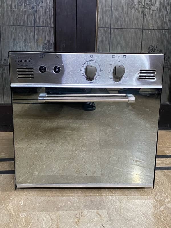 Canon gas oven very less used 0