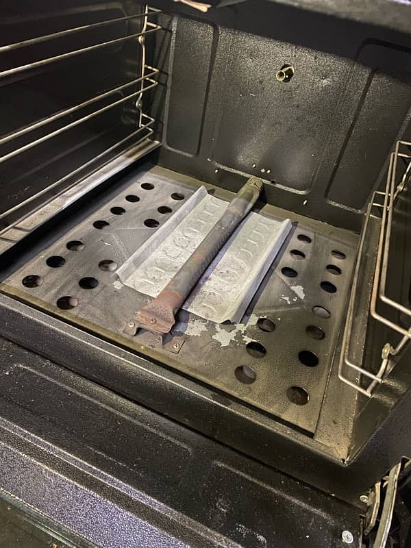 Canon gas oven very less used 5