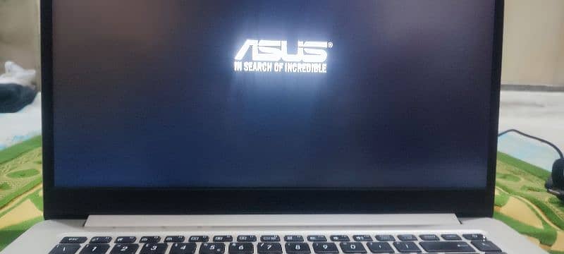 Asus core i5 8th generation 15.5 display 12