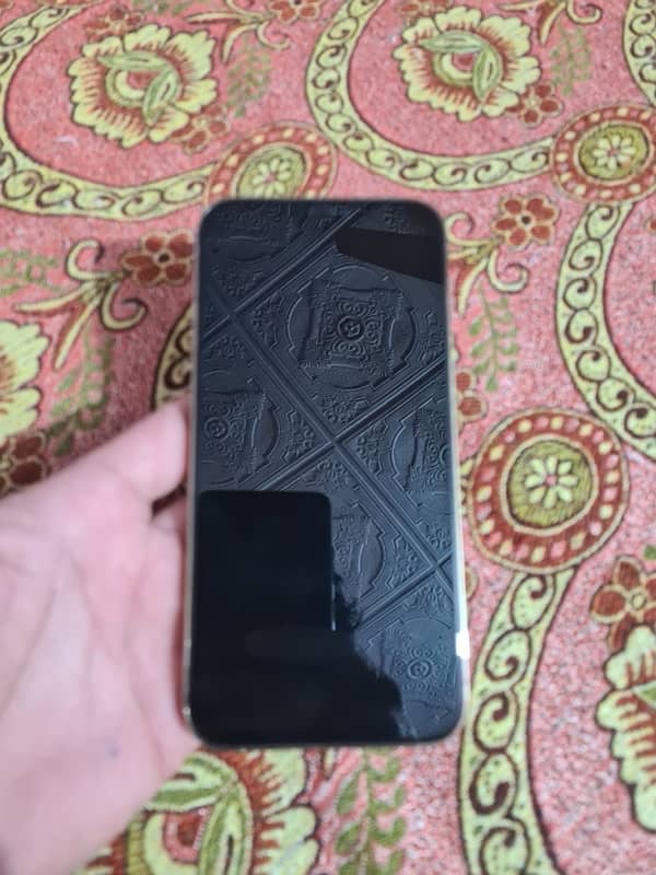 IPhone 12 Pro Max factory unlock 256 gb good condition 3