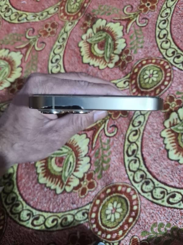 IPhone 12 Pro Max factory unlock 256 gb good condition 6