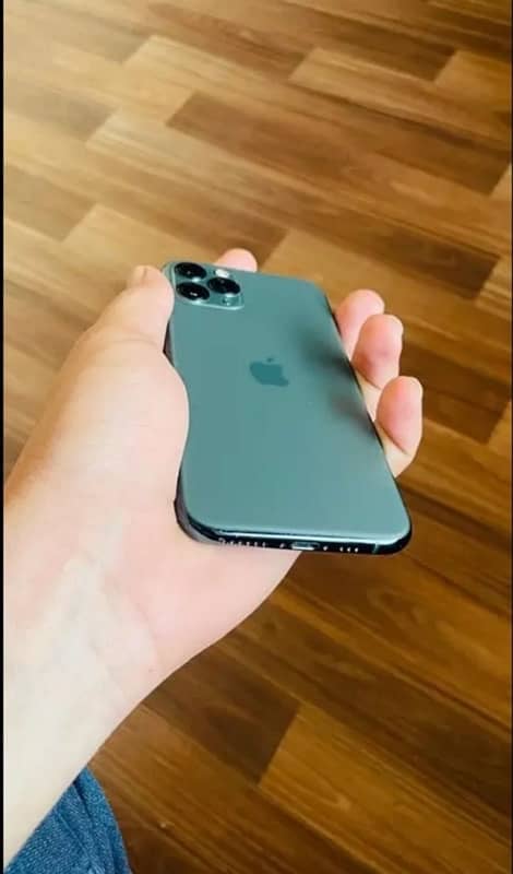 iphone 11 pro water pack 3