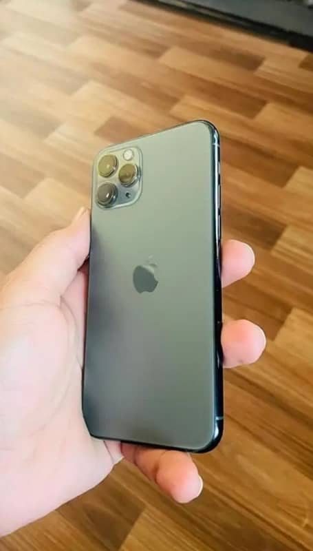 iphone 11 pro water pack 5