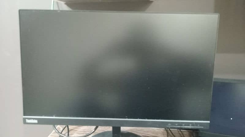 22 INCH BOARDERLESS lenovo THINK VISON 1