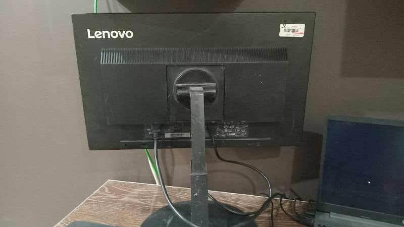 22 INCH BOARDERLESS lenovo THINK VISON 2