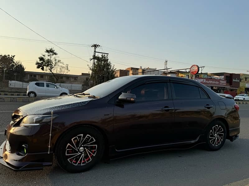 Toyota Corolla GLI 2012 3