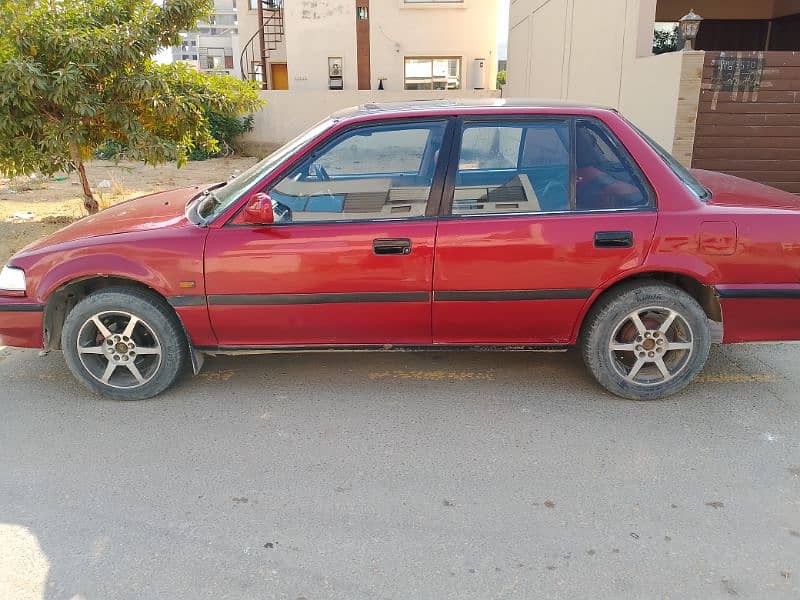 Honda Civic EXi 1991 4