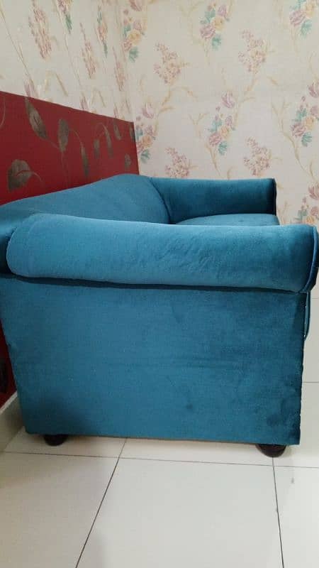 2 Seater sofa 6