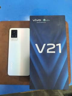 vivo V21 8/128