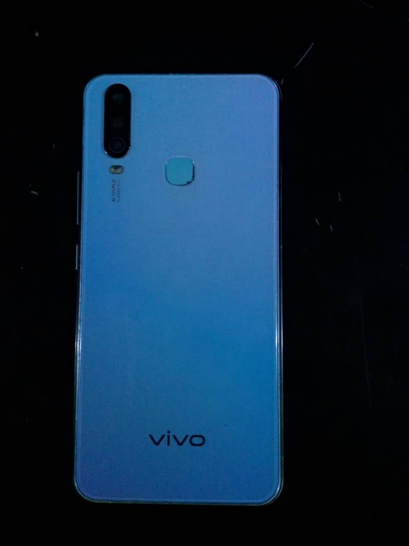 Vivo Y17 8gb/256gb only glass break hai pannel theek hai 1