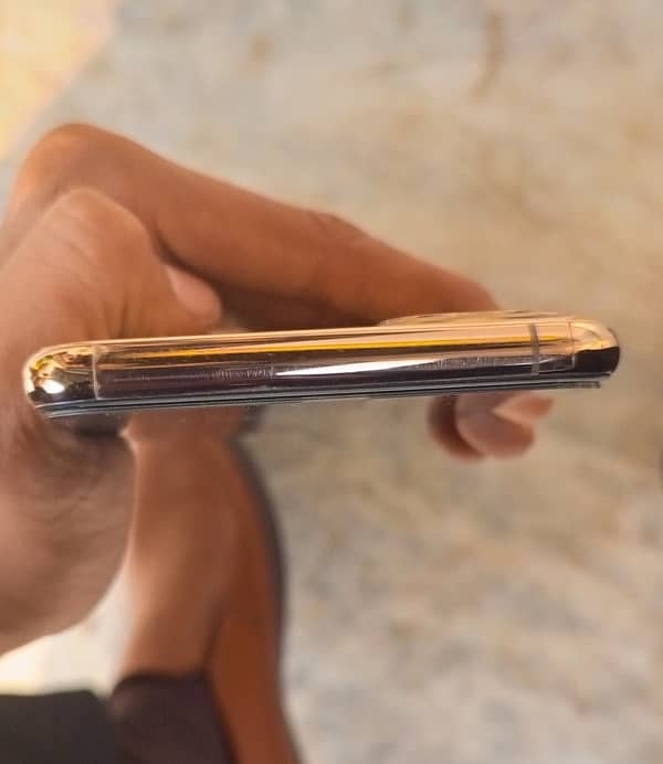 Iphone 11 pro max dual sim pta approve 1