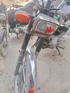 Honda 125 selling on urgent basis