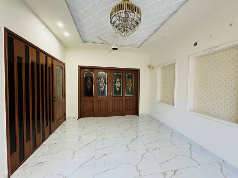 10 Marla Brand New House Available For Sale In Bahria Town Lahore 4