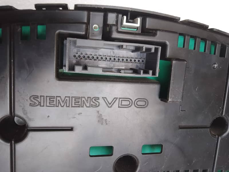 Suzuki Swift Meter Pannel 2009 - 2017 manual models 4