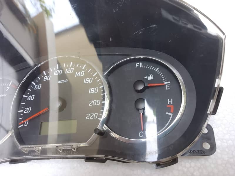 Suzuki Swift Meter Pannel 2009 - 2017 manual models 8