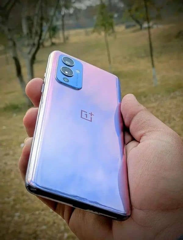 ONEPLUS 9 5G 8GB/128GB 10/10 CONDITION 2