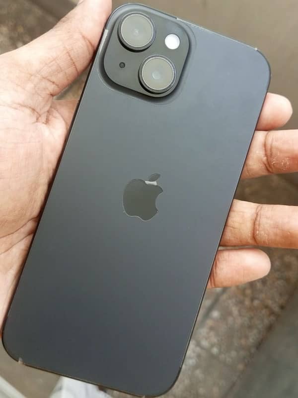 iPhone 15 128GB Black, Non PTA– 93% Battery with Box 4