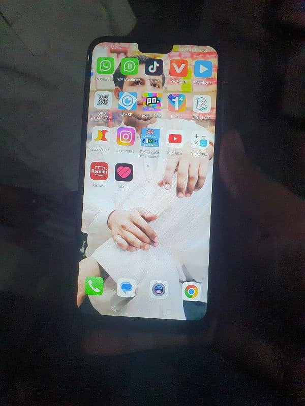 Huawei y9 4gb 64gb all ok only panel change par original panel hai 0