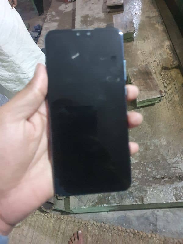 Huawei y9 4gb 64gb all ok only panel change par original panel hai 2