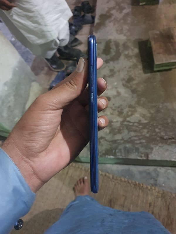 Huawei y9 4gb 64gb all ok only panel change par original panel hai 4