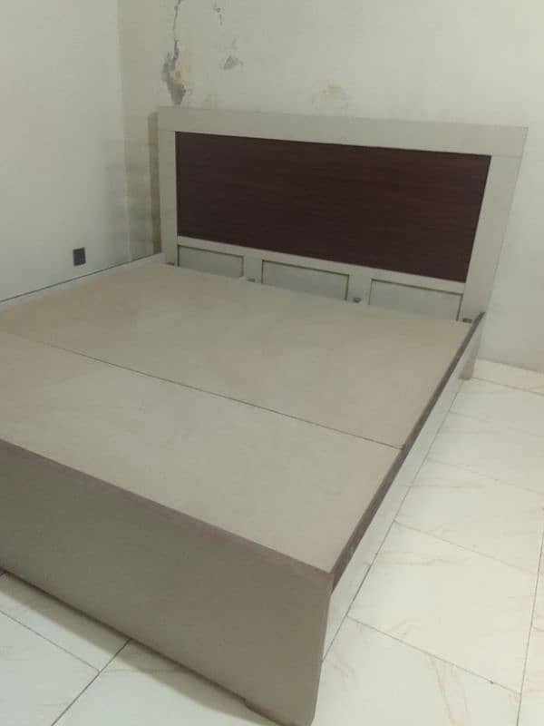 New King size bed 3